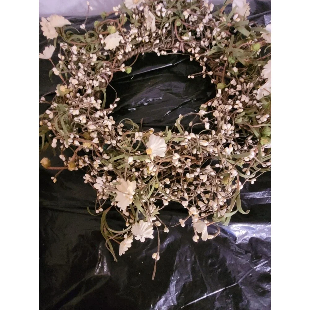 2 Rustic Wreaths 18